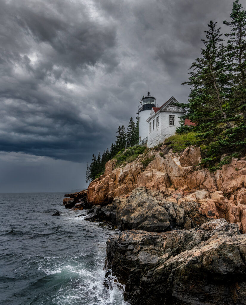 The charming lighthouse in Maine!